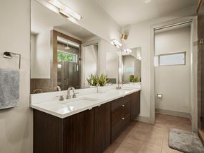 3005 E Martin Luther King Jr BLVD, Austin TX 78702