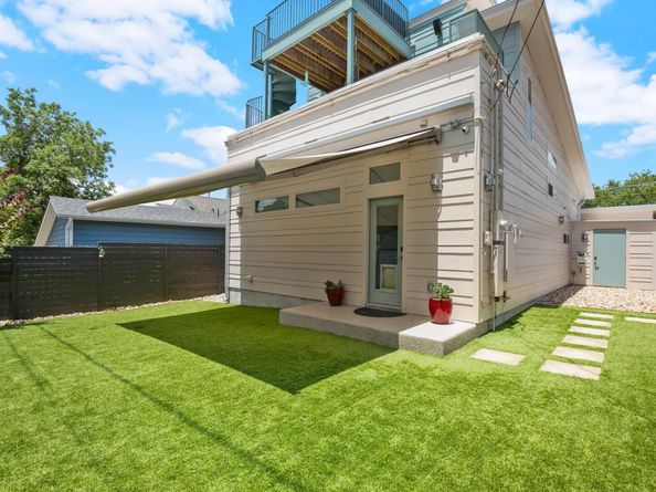 3005 E Martin Luther King Jr BLVD, Austin TX 78702