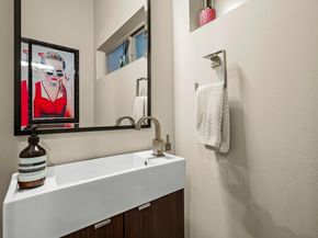 3005 E Martin Luther King Jr BLVD, Austin TX 78702