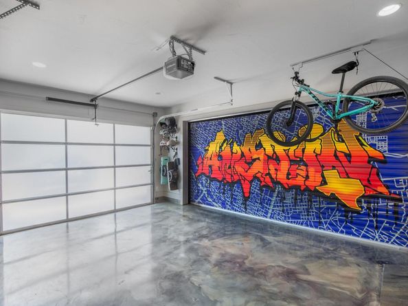 3005 E Martin Luther King Jr BLVD, Austin TX 78702