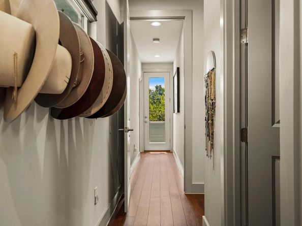 3005 E Martin Luther King Jr BLVD, Austin TX 78702