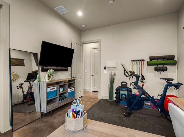 3005 E Martin Luther King Jr BLVD, Austin TX 78702