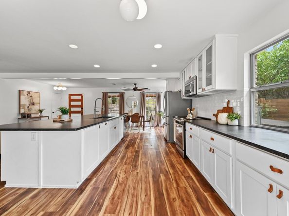 3405 Santa Fe DR, Austin TX 78741
