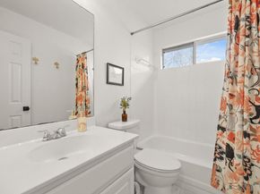 3527 Rock Shelf LN, Round Rock TX 78681