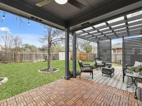 3527 Rock Shelf LN, Round Rock TX 78681