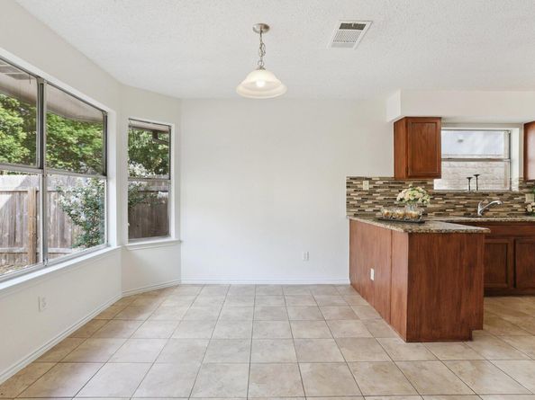 13302 Black Canyon DR, Austin TX 78729