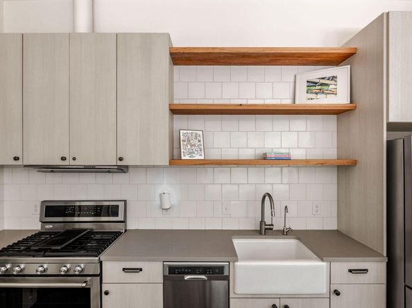 2211 Canterbury ST, Austin TX 78702
