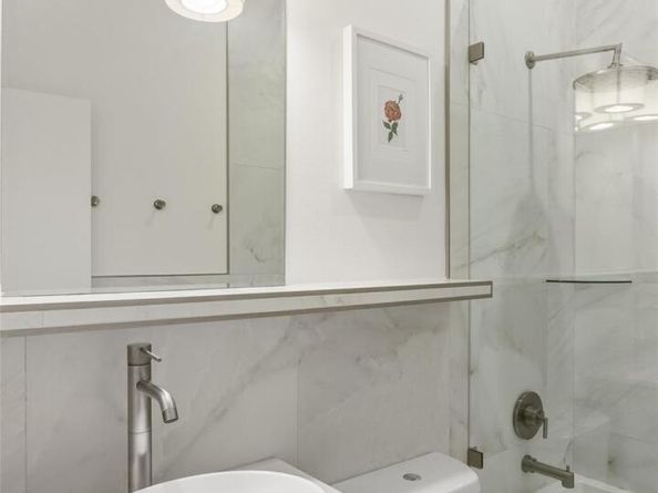 2211 Canterbury ST, Austin TX 78702