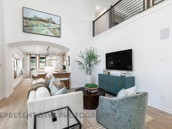 353 Blue Summit BND, Liberty Hill TX 78642