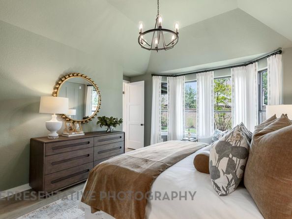 353 Blue Summit BND, Liberty Hill TX 78642