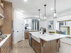 353 Blue Summit BND, Liberty Hill TX 78642