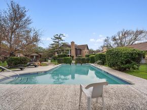 1601 Faro DR 704, Austin TX 78741