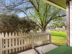1601 Faro DR 704, Austin TX 78741