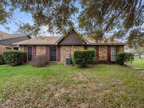 1601 Faro DR 704, Austin TX 78741