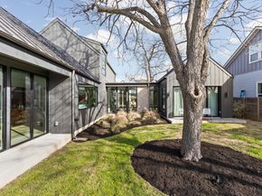 7502 Saint Louis ST, Austin TX 78757