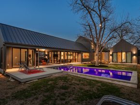7502 Saint Louis ST, Austin TX 78757