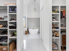 7502 Saint Louis ST, Austin TX 78757