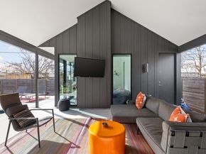 7502 Saint Louis ST, Austin TX 78757