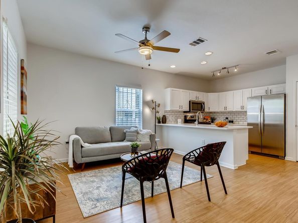 1206 Maple Ave, Austin TX 78702