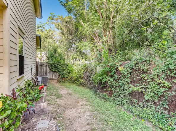 1206 Maple Ave, Austin TX 78702