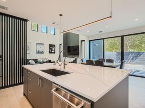 7525 Delafield LN A, Austin TX 78752