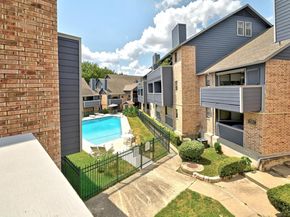 2500 Burleson RD 311, Austin TX 78741