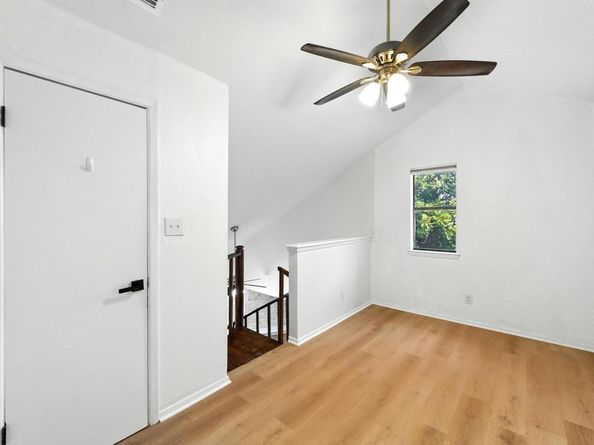 2500 Burleson RD 311, Austin TX 78741