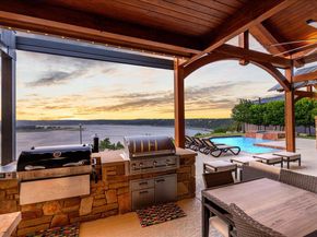 1604 Watercliffe DR, Lago Vista TX 78645