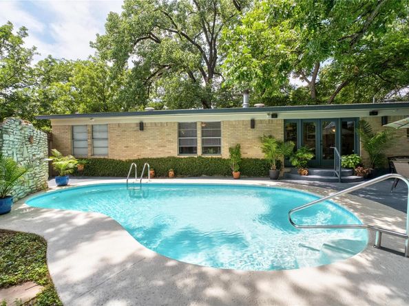 2301 Del Curto RD, Austin TX 78704