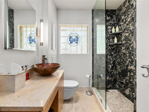 2301 Del Curto RD, Austin TX 78704