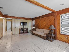 1000 S Center ST, Austin TX 78704