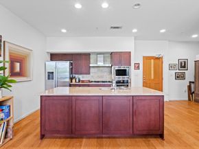 1600 Barton Springs RD 5102, Austin TX 78704