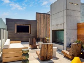 48 East Ave 2005, Austin TX 78701