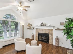 201 Sailmaster ST, Lakeway TX 78734