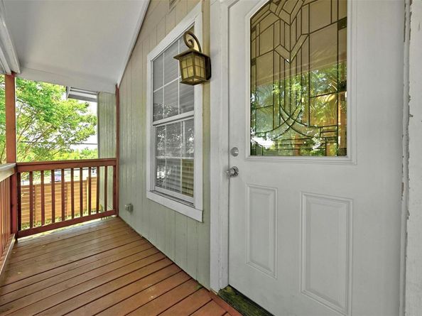 1200 Walnut Ave, Austin TX 78702