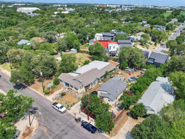 3810 E 16th ST E, Austin TX 78721