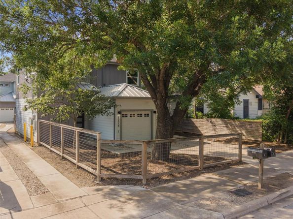 7215 Meador Ave 1, Austin TX 78752