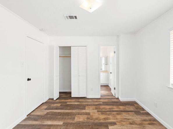 1712 Timber Ridge RD, Austin TX 78741