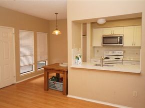 2706 Salado St 210, Austin TX 78705