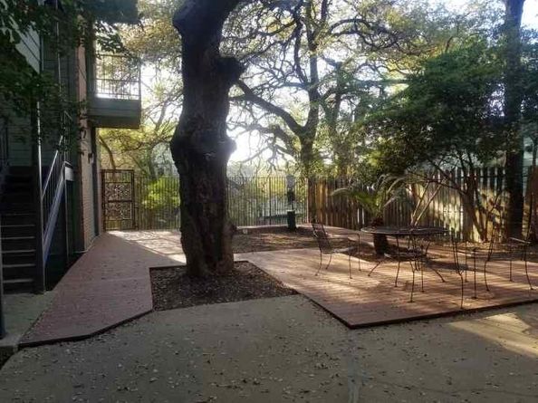 2706 Salado St 210, Austin TX 78705