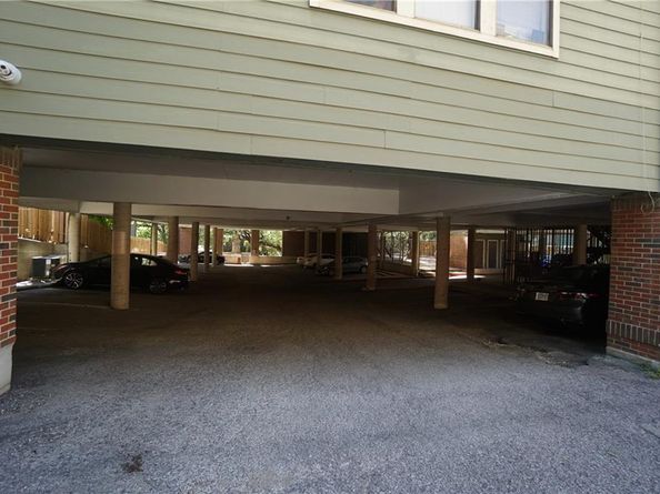 2706 Salado St 210, Austin TX 78705