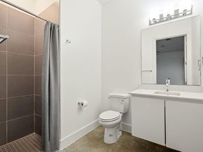 1801 E 2nd ST 9, Austin TX 78702