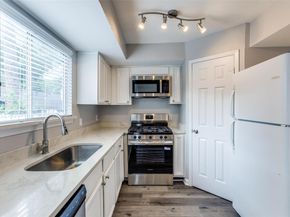 2005 Glen Allen ST 104, Austin TX 78704