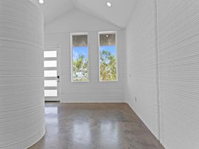 121 Rough Creek RD, Georgetown TX 78628