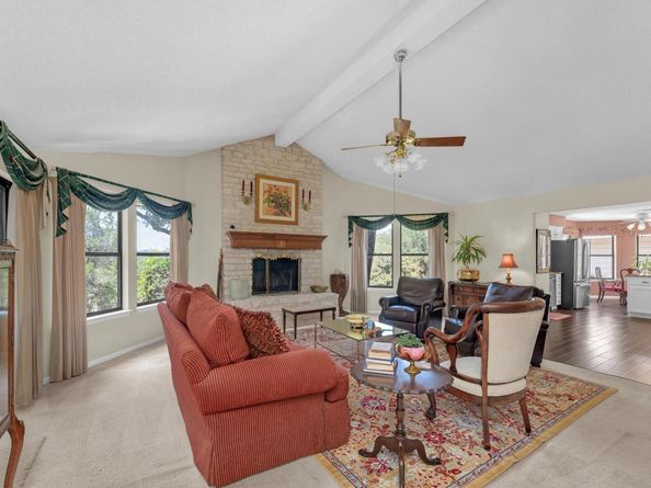 105 Tamarac CT, Lakeway TX 78734