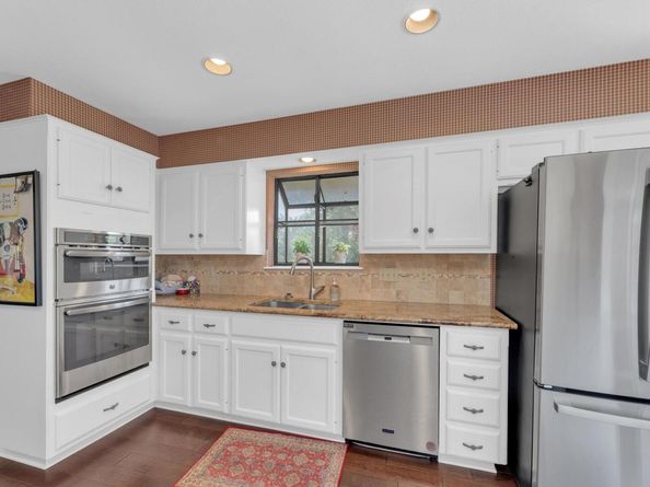 105 Tamarac CT, Lakeway TX 78734