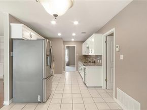 11004 Chateau HL, Austin TX 78750