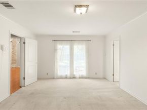 11004 Chateau HL, Austin TX 78750