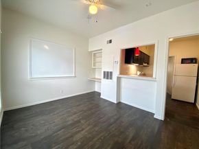 3000 Guadalupe ST 116, Austin TX 78705