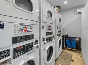 49 Navasota ST 205, Austin TX 78702